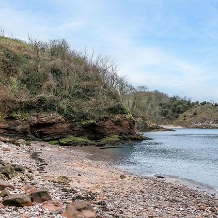 Plover 1, The Cove, Brixham Exterior photo